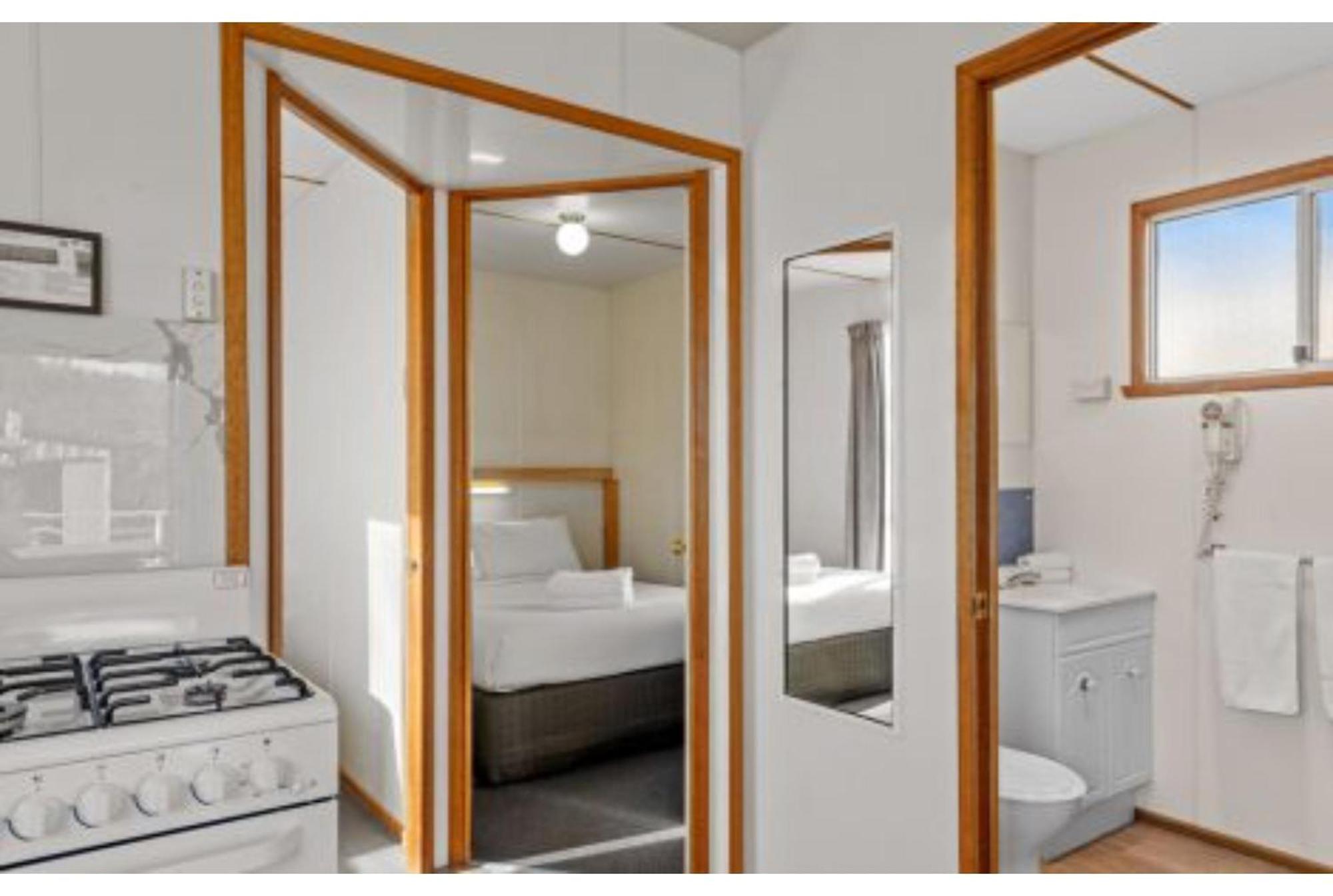 Discovery Parks - Hadspen Room photo